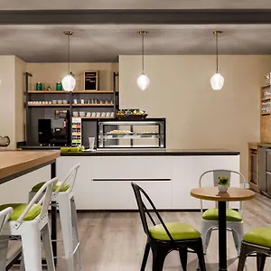 Super 8 By Wyndham Mitte Hotel Hamburg-Harburg